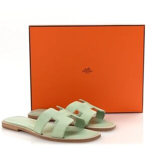 Hermes Epsom Oran Sandals